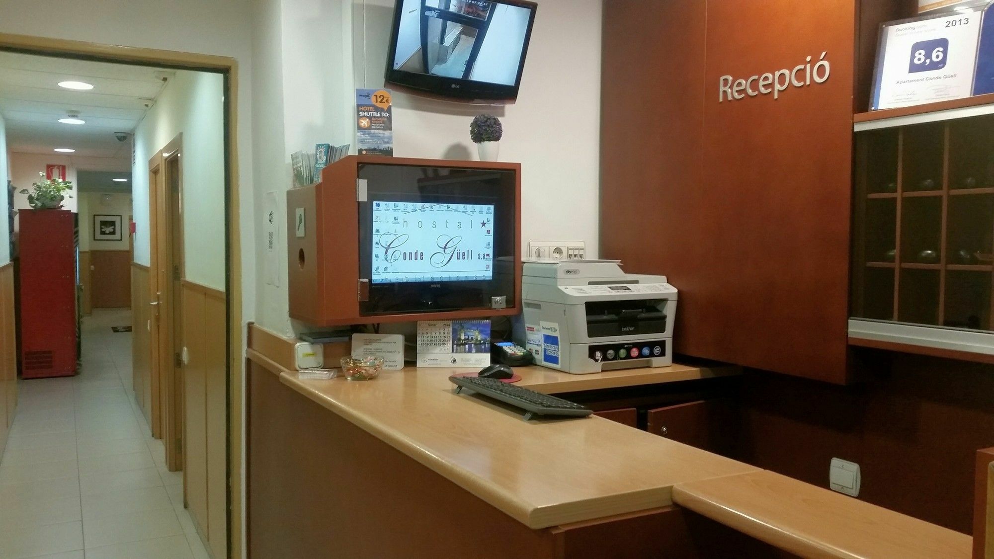 Hostal Bestprice Barcelona Stadium Extérieur photo