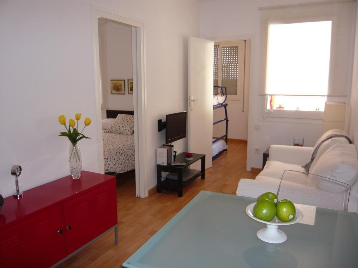 Hostal Bestprice Barcelona Stadium Chambre photo