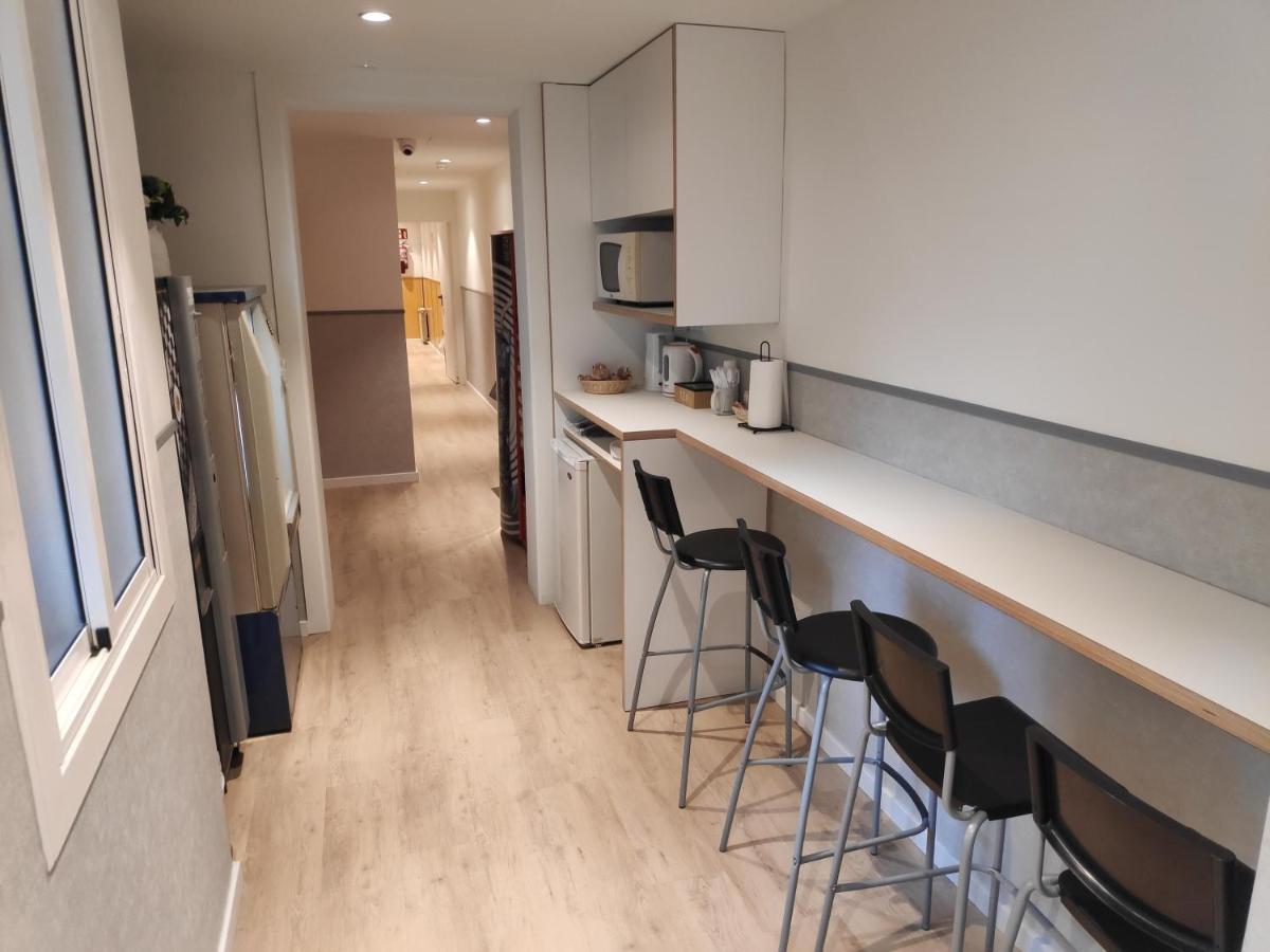 Hostal Bestprice Barcelona Stadium Extérieur photo
